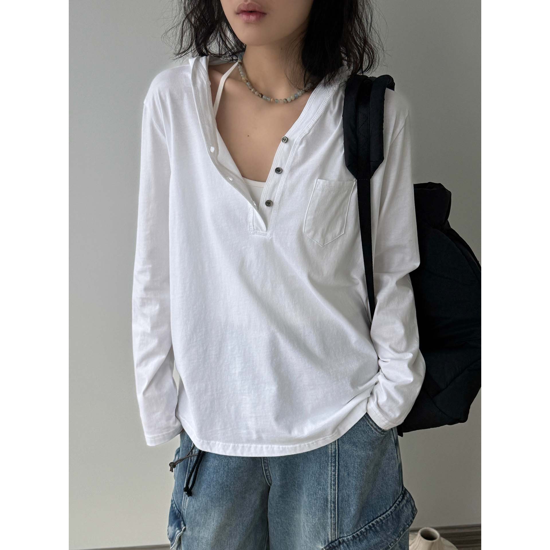 Spring and Summer new hooded Henry collar small pocket T-shirt, loose long-sleeved, laid-back top for women details Picture