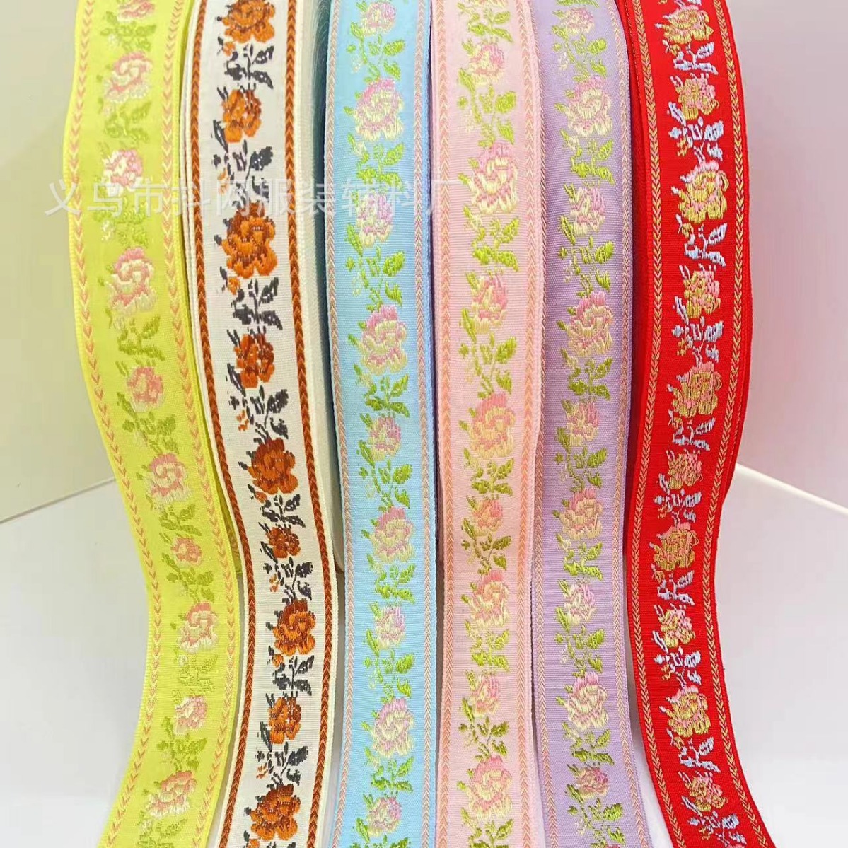 2.5 cm gold rose ethnic style embroidered jacquard webbing, DIY ethnic clothing accessory lace Specification image
