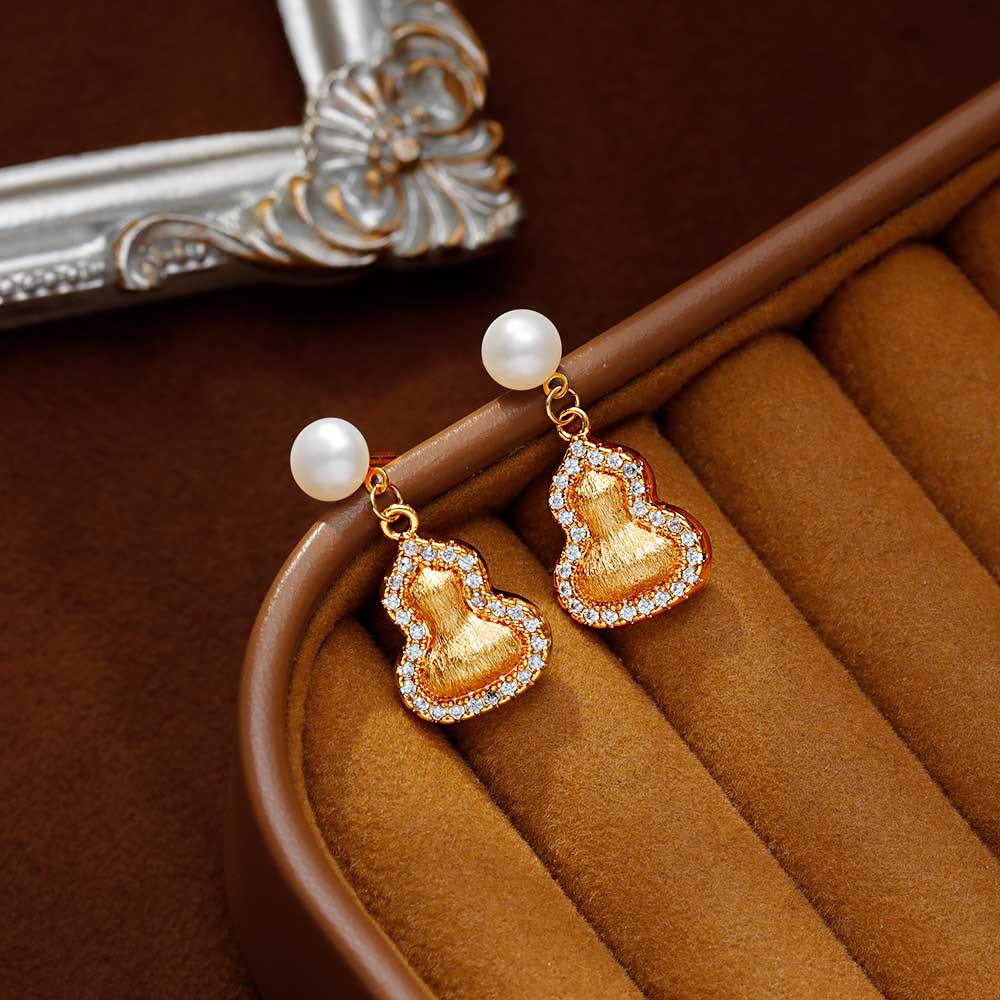 Hyacinth nuevo chino cepillado calabaza colgantes pendientes de perlas de agua dulce nicho de diseño sentido de la luz lujo de alta clase multi-accesorios de oído Specification image