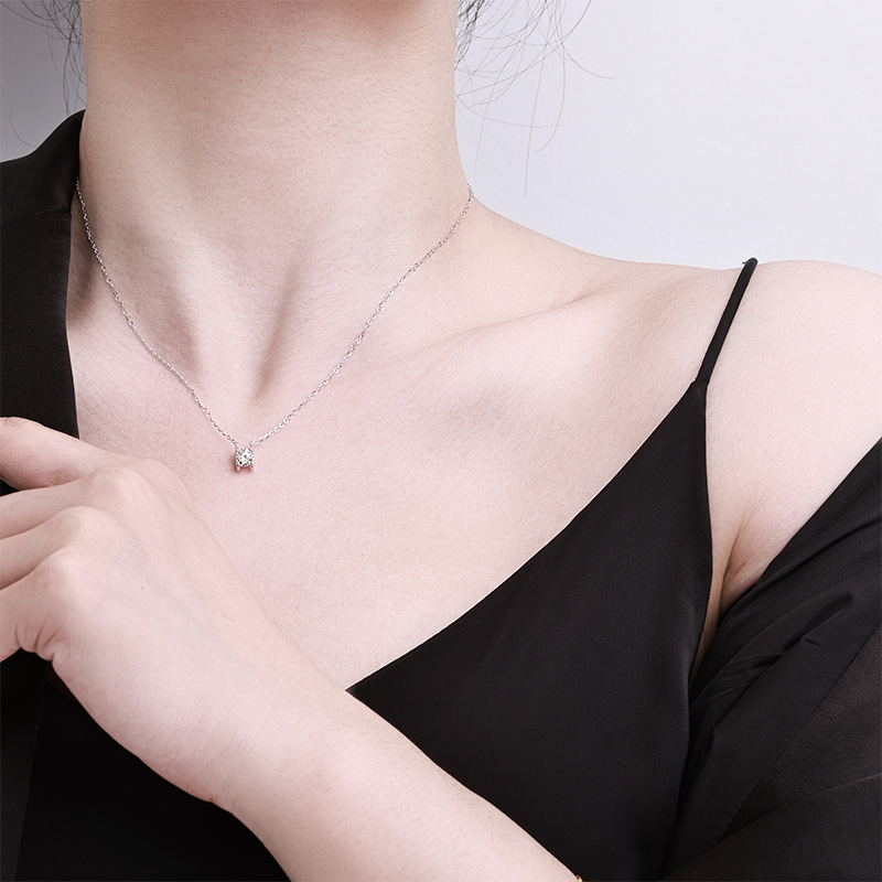 卓恒甄选2026新款s925通体纯银莫桑牛头项链高级感百搭锁骨链不掉色配饰