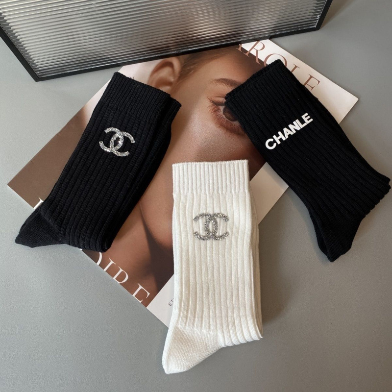 欧货高端爆闪烫钻春秋高筒时尚小香风外穿洋气饰品袜纯棉堆堆袜                               