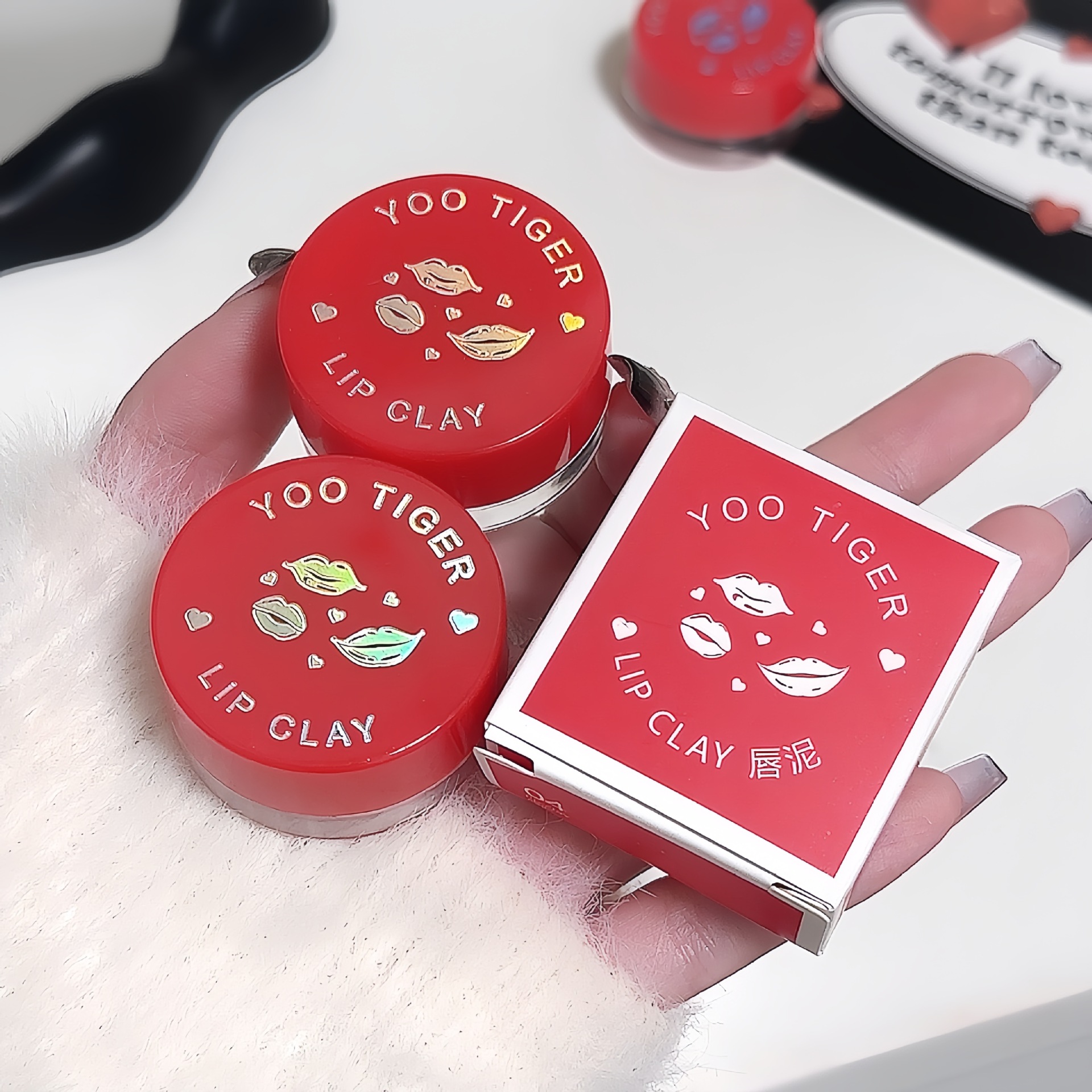 YOO TIGER不沾杯哑光雾面显白果冻罐装唇泥6521