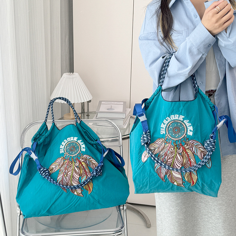 New feather embroidery eco-friendly bag, large-capacity nylon crossbody, foldable portable hand-held shopping bag, single-shoulder bag