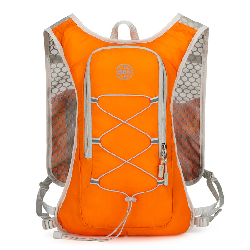 New multi-functional nylon running backpack, safety reflective sports backpack, water bag backpack and cycling bag Application Scenario