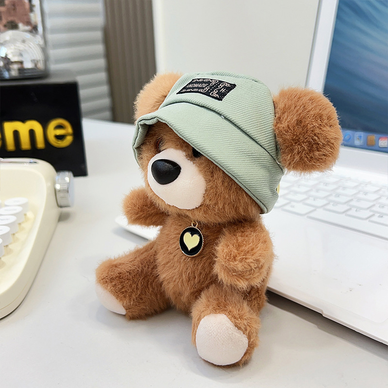 Wholesale of hats, bear dolls, pendants, plush small dolls, bags, keychains, dolls, cute toys, schoolbags and pendants Specification image