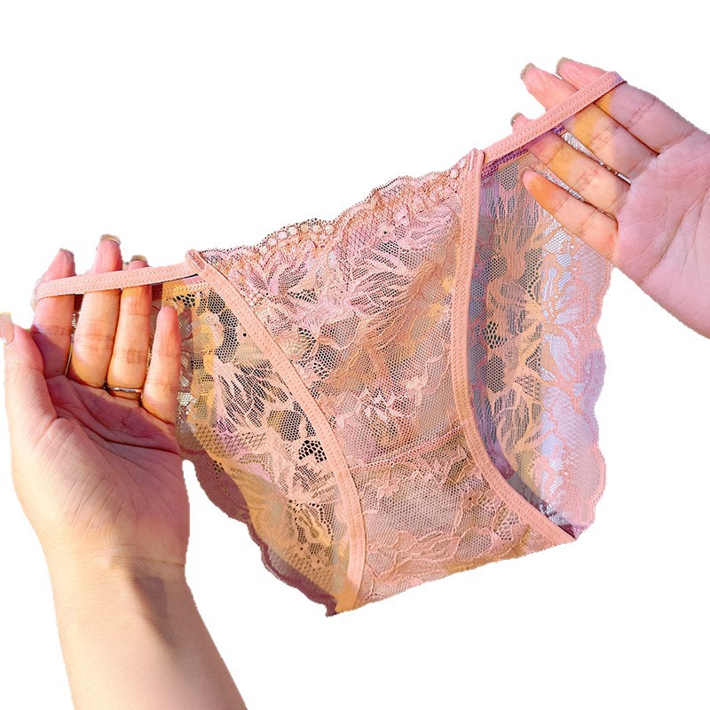 Best-selling pure French pure cotton seamless lace underpants for women, lace lifting buttocks, breathable, comfortable and alluring triangle pants Item Picture