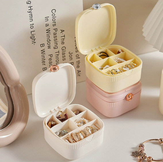 Light luxury portable jewelry box, jewelry, lipstick, ring storage box, stud earrings, necklace accessories, dust-proof storage box