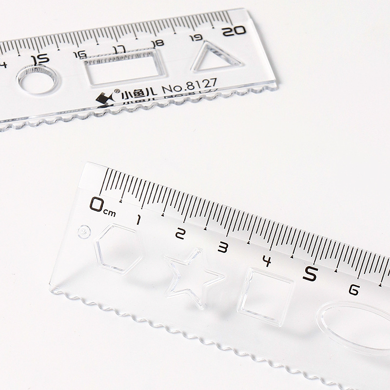 Clear scale geometric ruler with wavy line grid ruler, plastic 20cm, student measuring tool, curve drawing circle Application Scenario