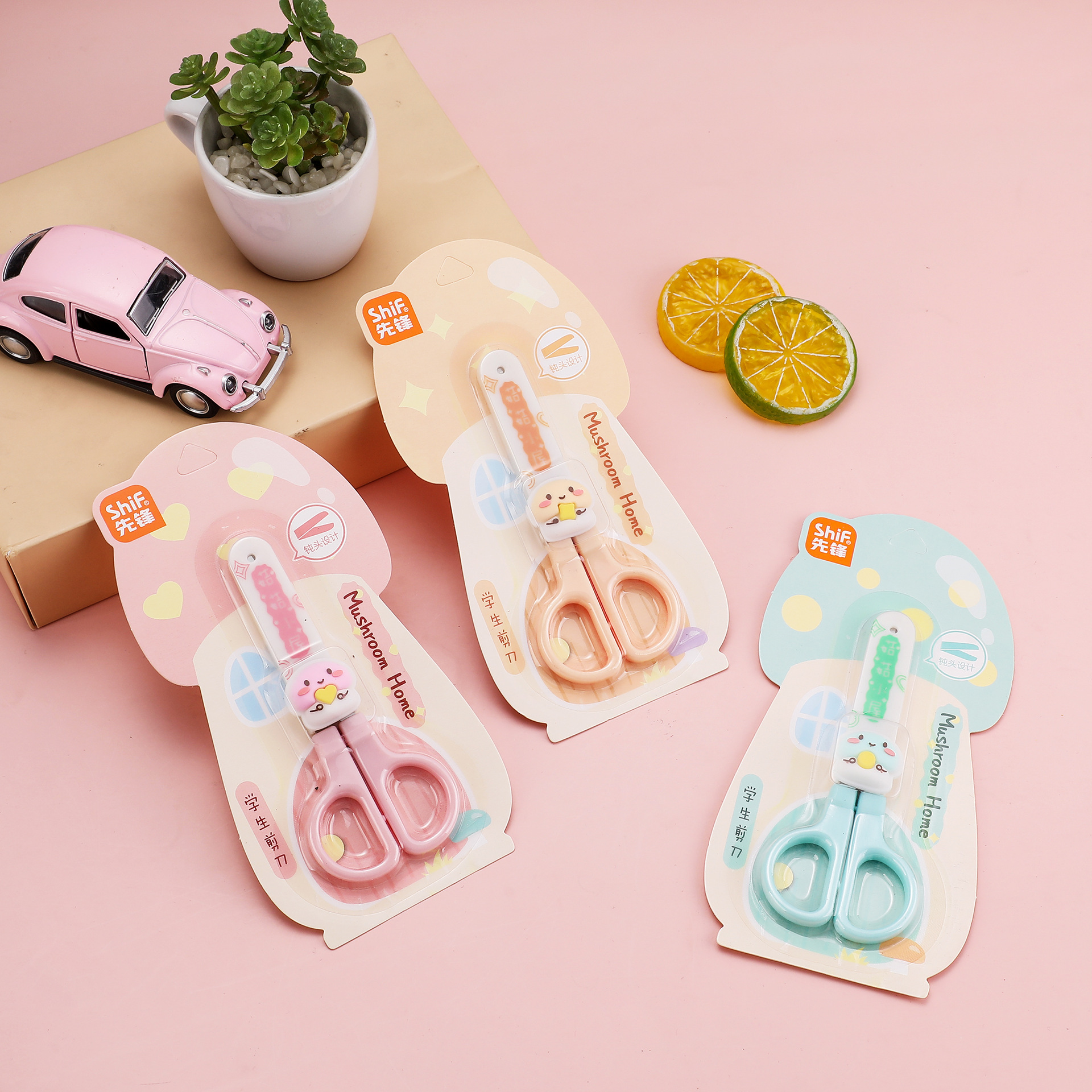 Pioneer 1255 Cartoon Student Scissors Office Art Paper-cutting Handicraft Scissors with Protective case scissors Specification image