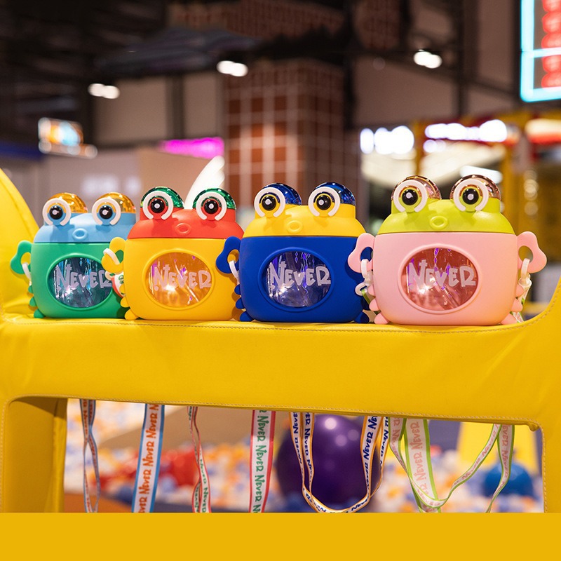 High-appearation-level children's creative crab cup, crab boss cartoon water cup, anti-drop, high-appearation-level children's plastic straw cup pairs details Picture