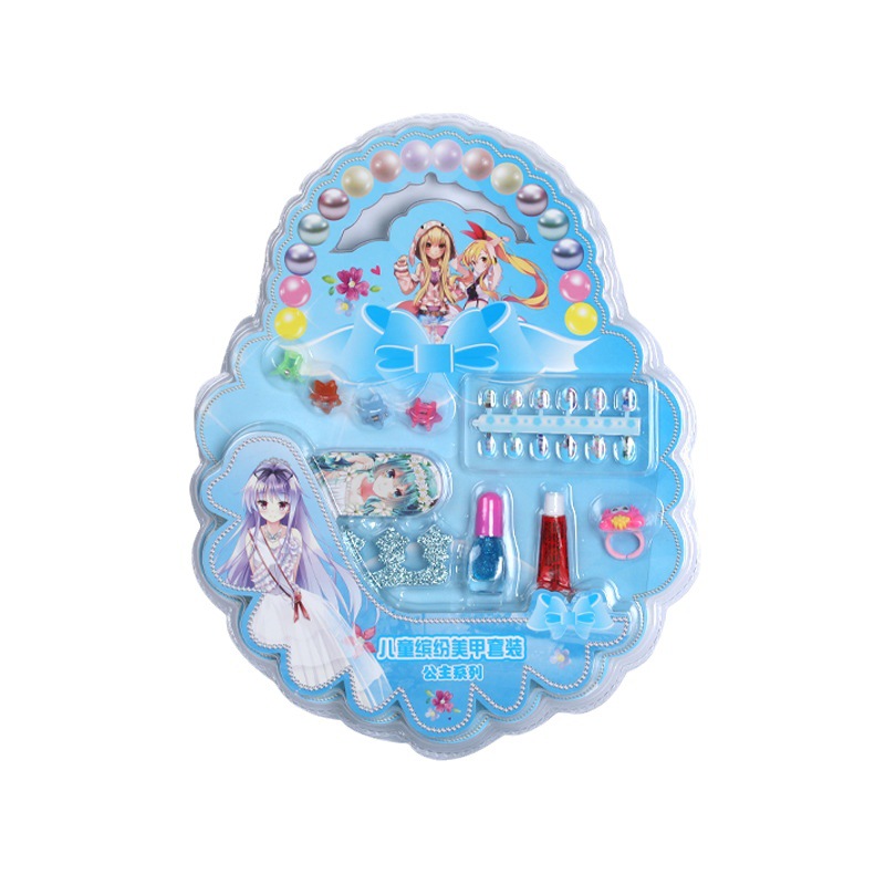 فالأطفال مبدعون في ارتداء أزياء الأزياء وأظافر الأظافر Item Picture
