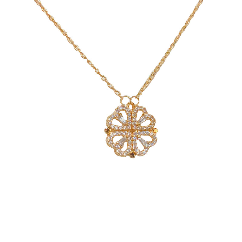 Four-leaf flower magnetic heart-shaped necklace for women, light luxury, fashionable and individual sweater chain, high-end and versatile collarbone chain accessory Item Picture