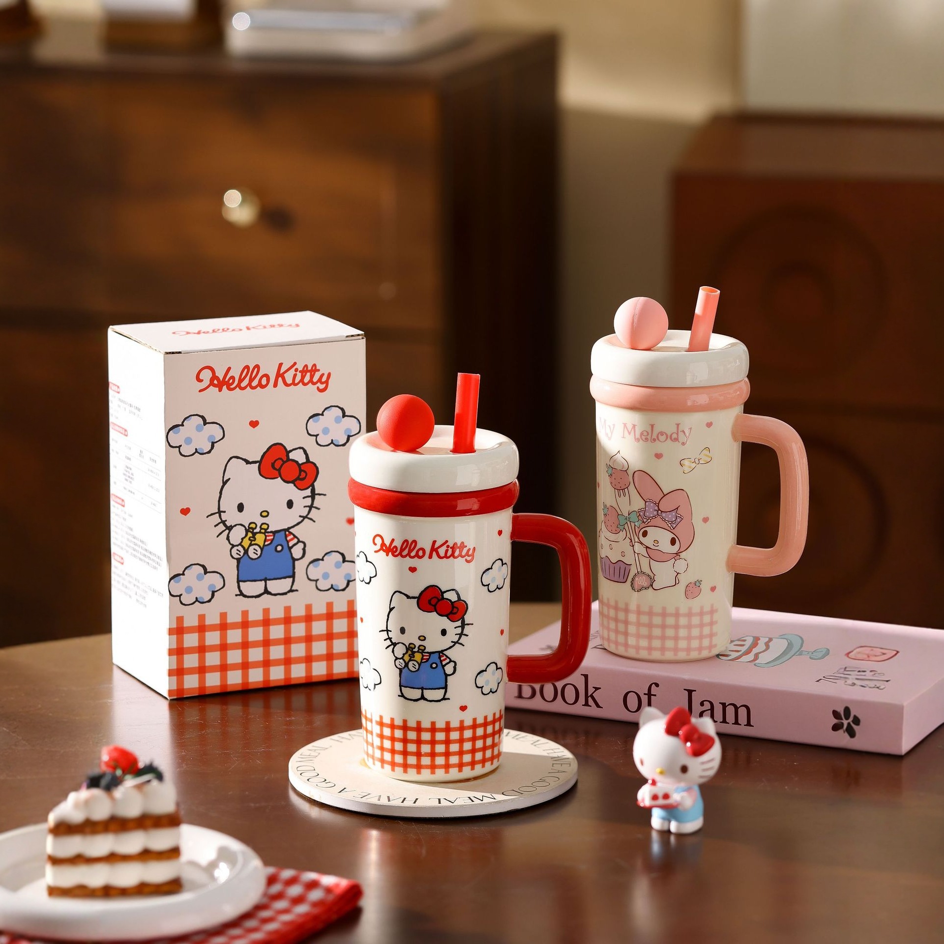 Sanrio Coolomi Ice Cup, large-capacity ceramic mugs for both boys and girls, high appearance level children's water cup gift Application Scenario