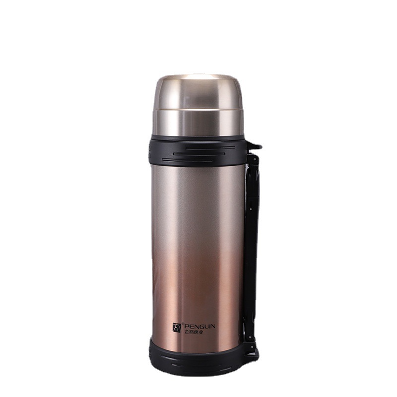 304 stainless steel large-capacity double-layer insulated kettle, outdoor portable vacuum sports kettle, men's and women's mountain climbing travel kettle Item Picture