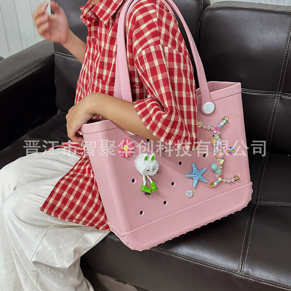 eva beach bag, European and American lightweight hole bag, fashionable diy outdoor sports single-shoulder bag, large capacity women's handbag details Picture