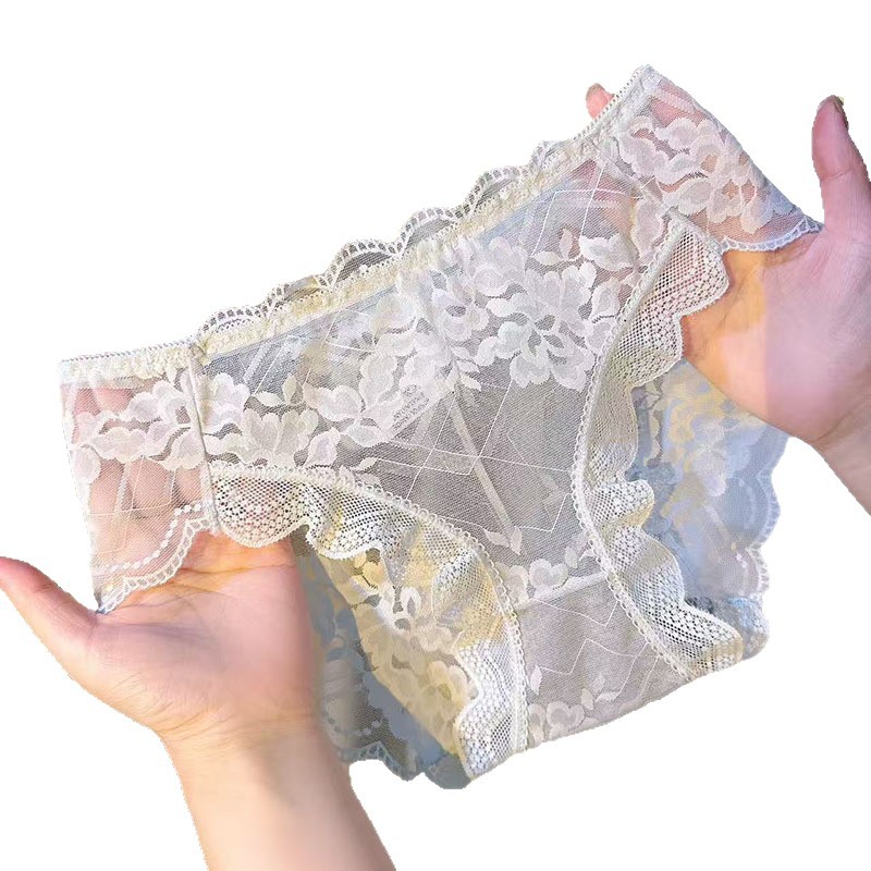 Best-selling high-end French girl sexy hip-lifting, low-waist, seamless pure cotton lace underpants for women, alluring triangle pants Item Picture