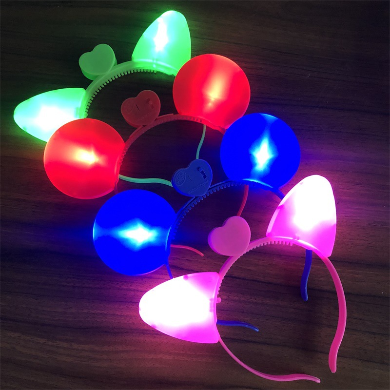 Korean version luminous cat ear headbands, luminous Mickey one-piece color led headbands, hot sale and wholesale at street stalls Item Picture