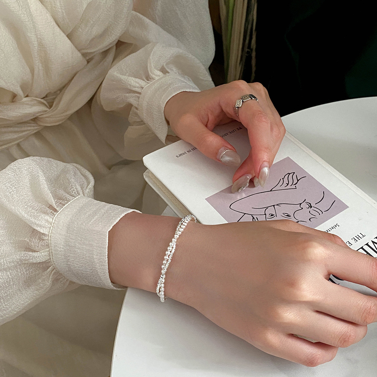 Natural freshwater pearl bracelet, silver scraps wrapped around pure silver jewelry, light luxury style, niche design, high-end sense, women's geometric shape Specification image