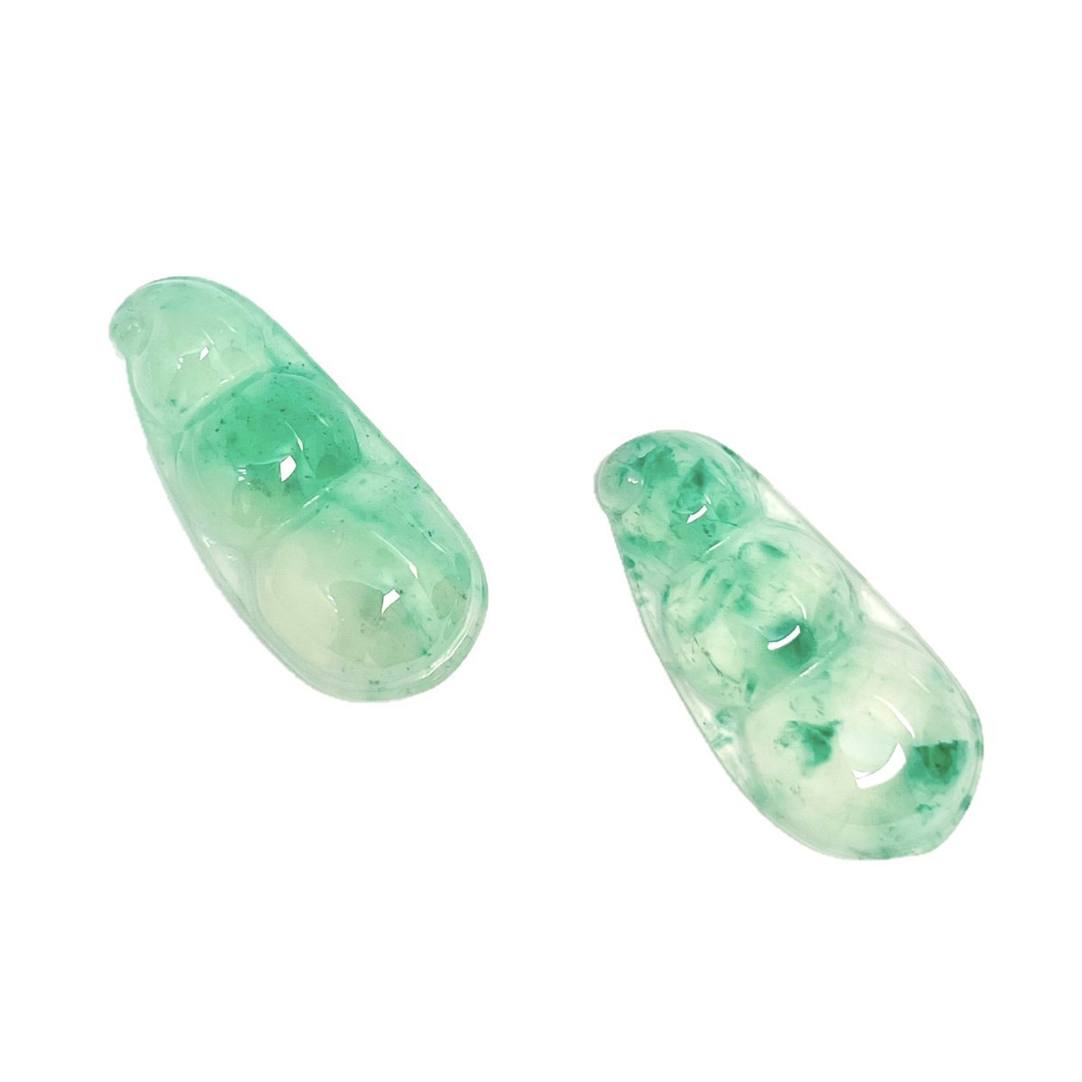 玉吊坠/沙金吊饰/翡翠观音/八宝罗盘/吊坠白底实物图