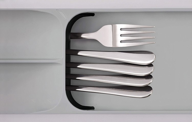SilverwareStorageTrayCompactCutleryOrganizerforKitche Application Scenario