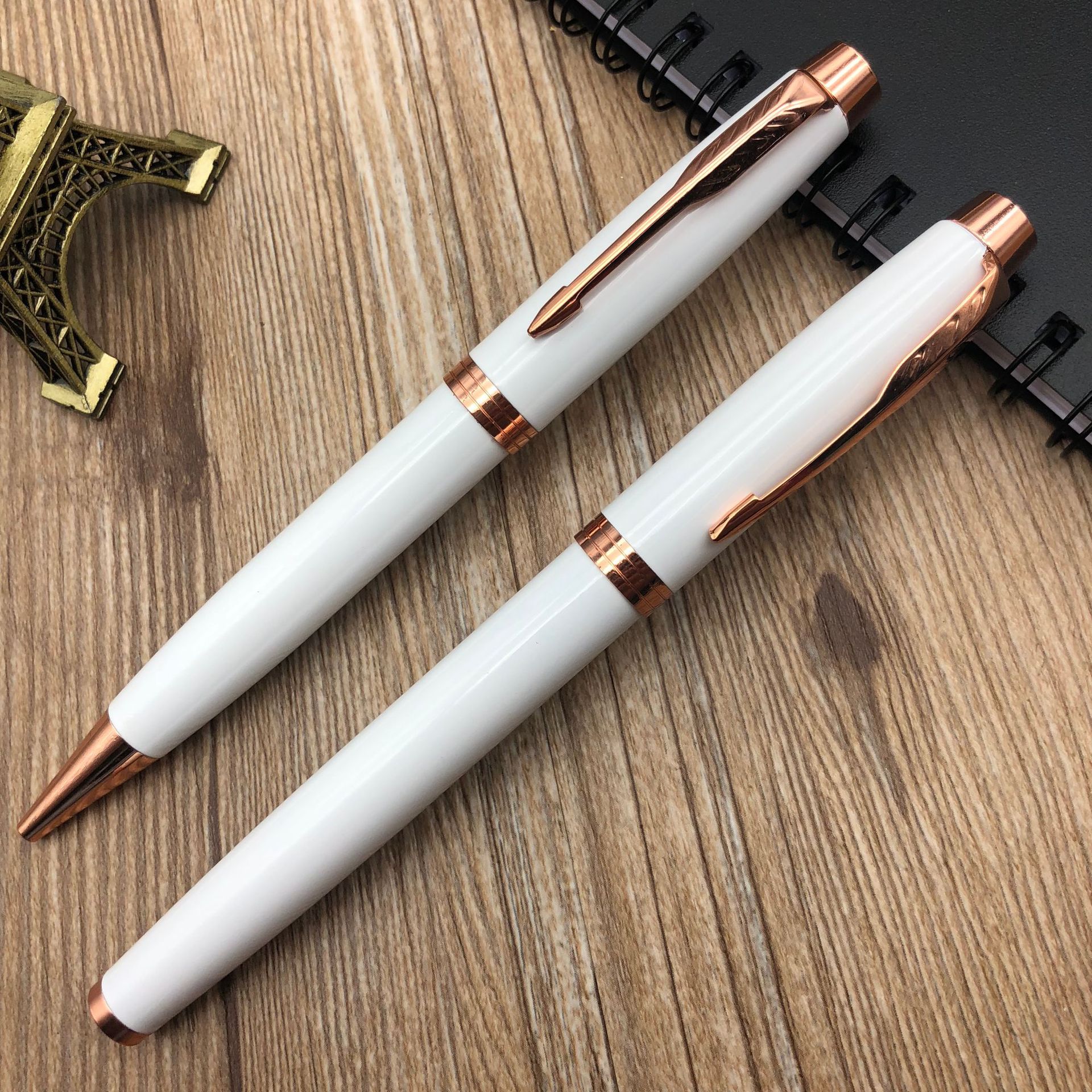 New manufacturer wholesale all-metal ballpoint pens, gift pens, advertising pens can be printed with logos Specification image