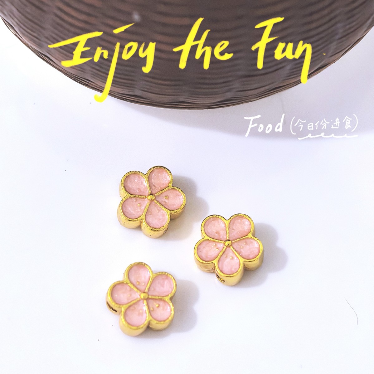 双面滴油直孔珠五瓣花diy配件手链多巴胺串珠手机链散珠批发