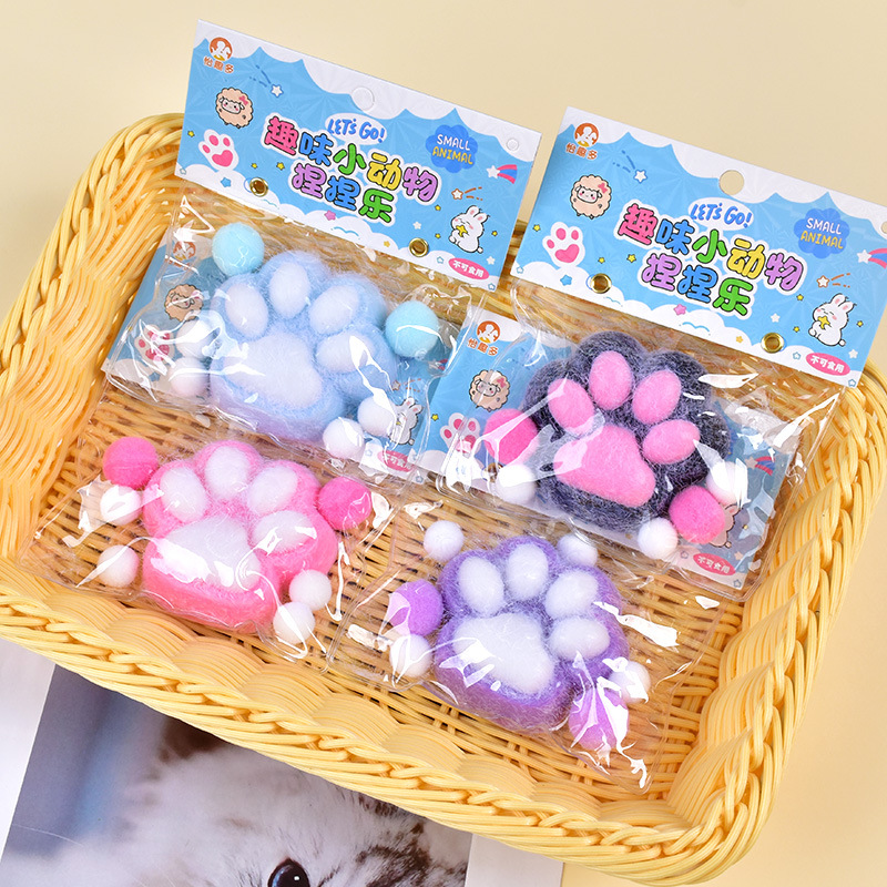 The same style of Xiaohongshu plush cat paw pinch fun stress-relieving toy, super soft mud texture food play Pinch fun stress-relieving toy details Picture