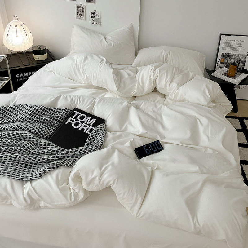 Solid color four-piece set of bed sheets, quilt covers, quilt covers, student dormitory single bedding, three-piece set wholesale, cross-border trade Application Scenario