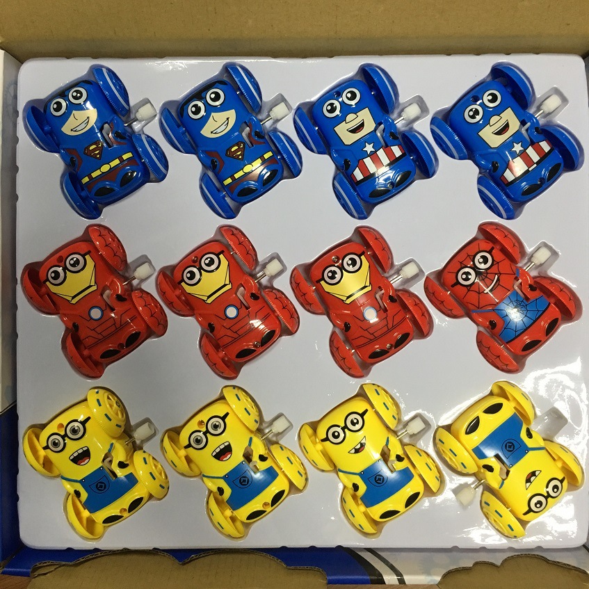 Cartoon spring stunt car, new plastic toy car chain double-sided car, children's educational street toy wholesale Specification image