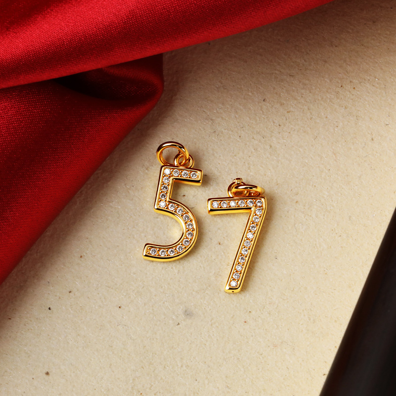 DIY freely combinable digital pendant, 18K color-preserving gold inlaid zircon bracelet necklace, handcrafted chain pendant accessory full figure