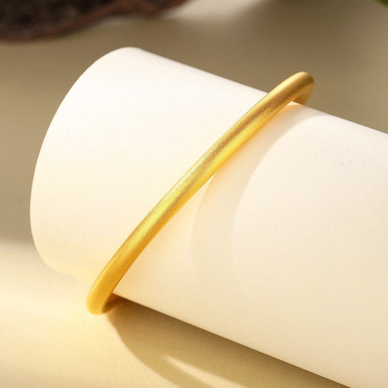 Wholesale of copper gold-plated ancient method frosted plain ring bracelet, solid sand gold bracelet with pigment ring that does not fade for a long time Application Scenario