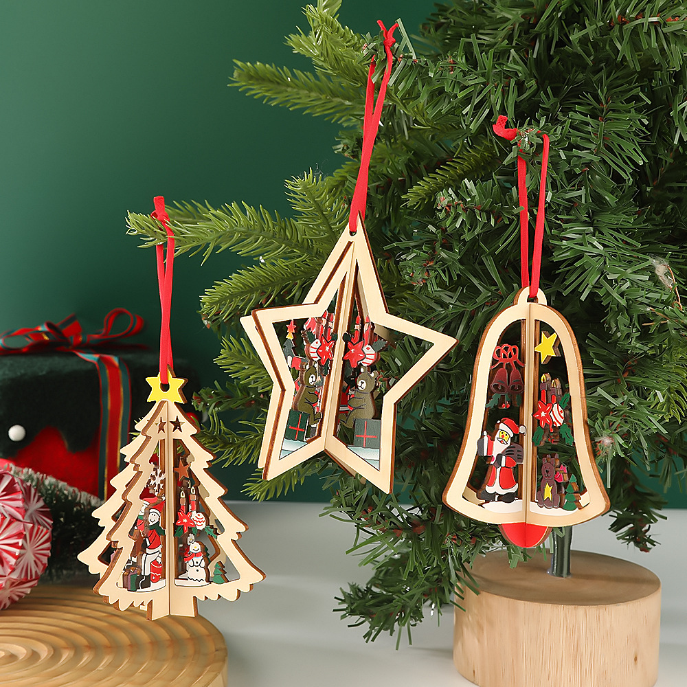 跨境圣诞树挂件派对装饰镂空木质挂件节日氛围感布置橱窗吊坠挂饰产品图