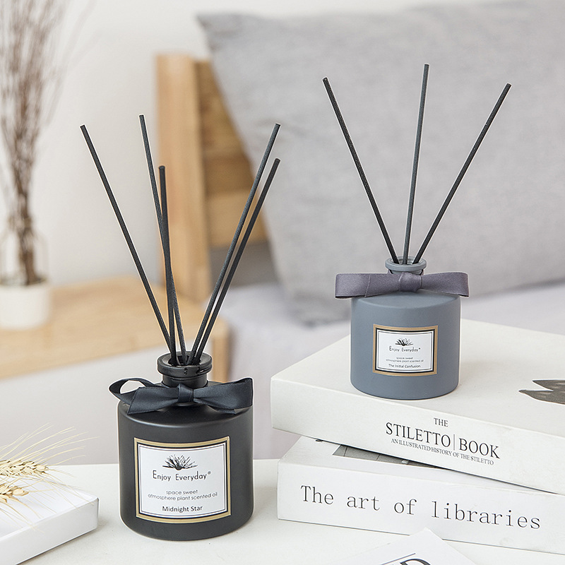 Two-fluid aroma equipment, car aroma diffuser, flame fireplace, automatic aroma diffuser Two-fluid aroma equipment, car aroma diffuser, flame fireplace, automatic aroma diffuser
