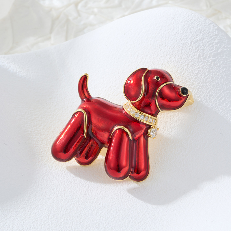 Original design, light luxury red enamel little dog brooch, copper alloy, real gold electroplating, three-dimensional cute and adorable dog pin brooch