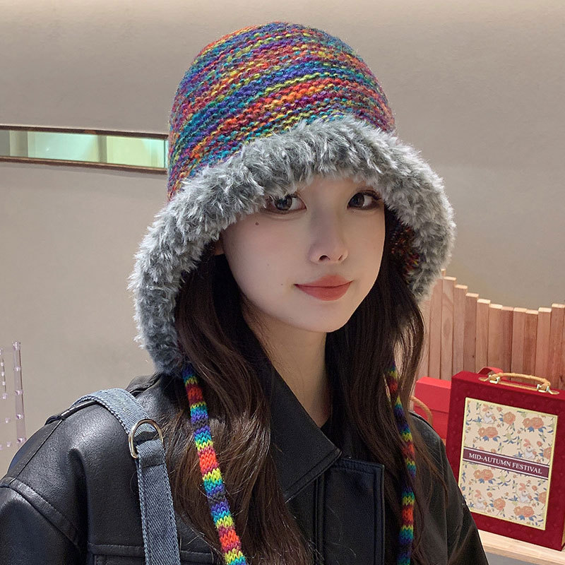A cute rainbow gradient knitted hat for women in autumn and winter, warm, ear-protecting and face-enhancing small woolen headscarf details Picture
