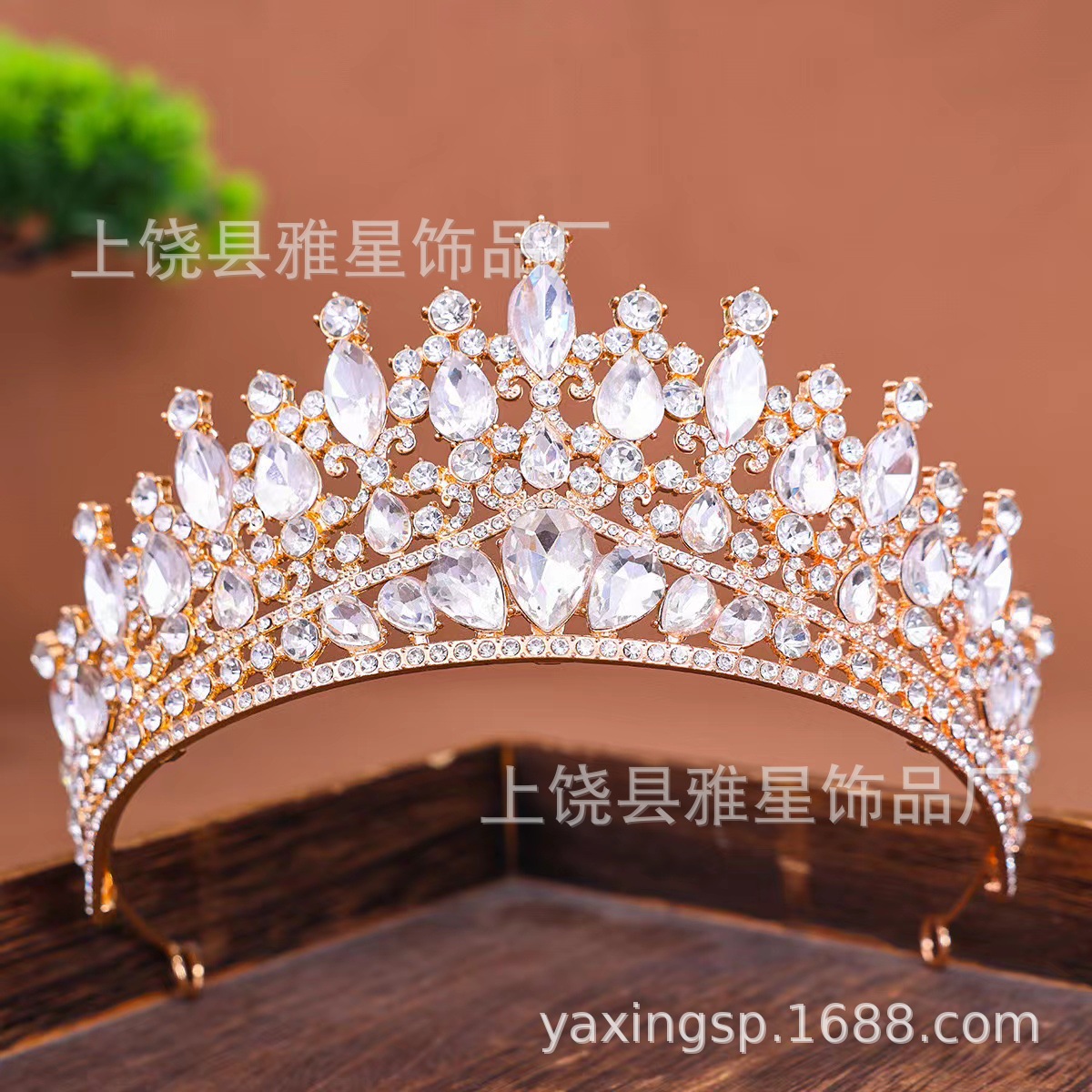 New cross-border large crown headwear for European and American brides, princess and queen wedding dress crowns, alloy large headwear details Picture