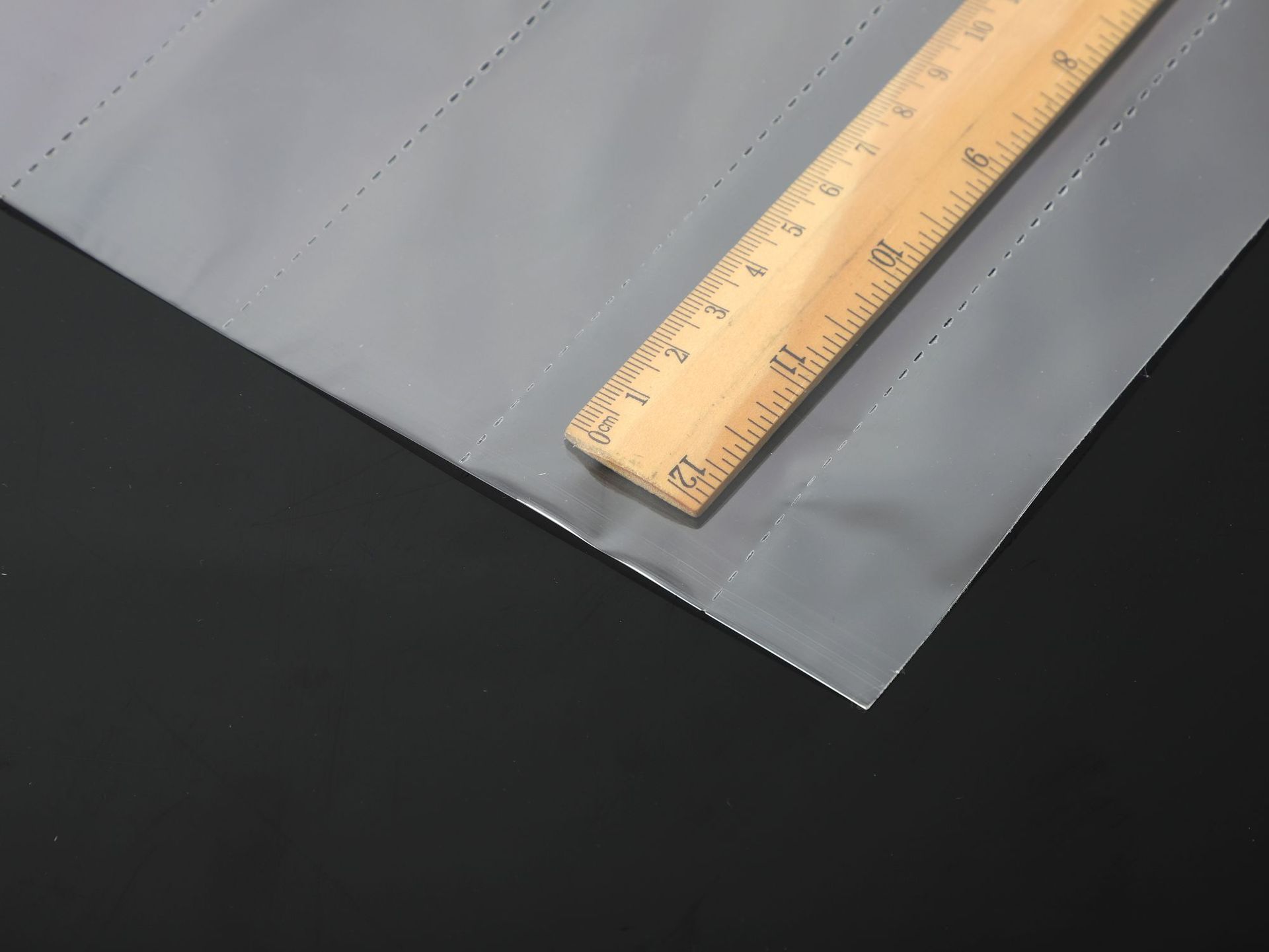 Customized processing of OPP self-adhesive grid bags, plastic bags, transparent one-piece bags, multi-grid packaging bags and jewelry packaging bags details Picture
