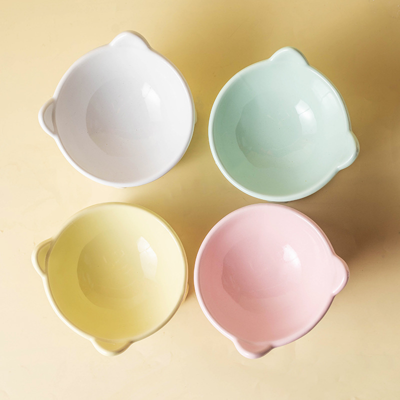 Ceramic cat food bowls, dog bowls, water bowls, food bowls, cat supplies, cervical vertebrae protection double bowls, cartoon cute pet bowls wholesale Application Scenario
