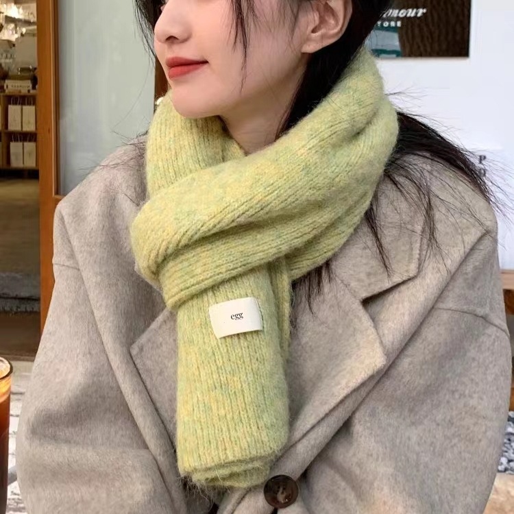 One-piece consignment, high-end Korean-style new versatile and warm solid-color knitted scarf with wool in yellow and green, cute little scarf for women's street stall wholesale details Picture