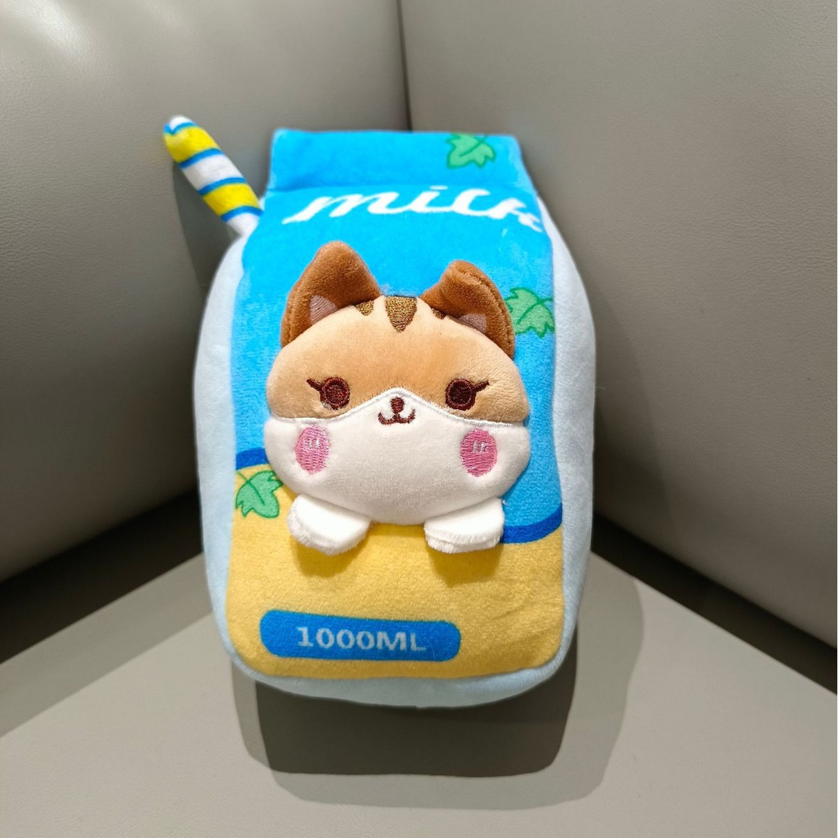 毛绒公仔、玩偶、娃娃实物图