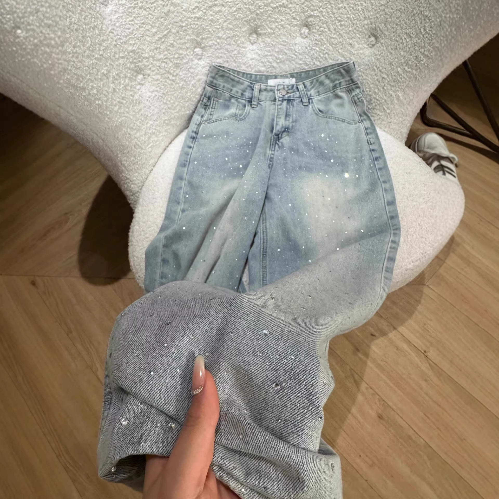 Gypnosia hot drill jeans mujer invierno nuevo suelto más veludo pantalones rectos con taladros diseño sentido versión estrecha pantalones de pierna ancha