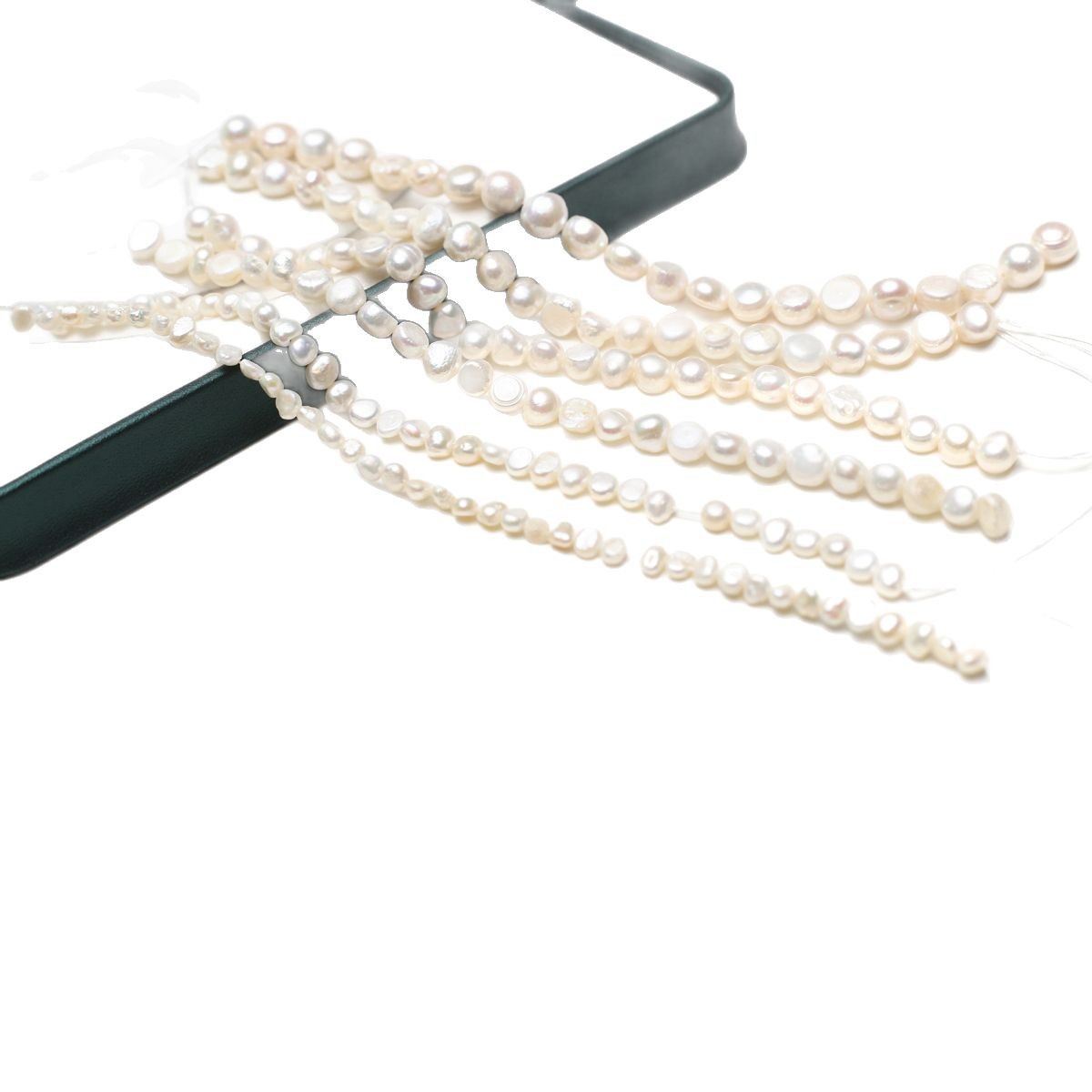 High-quality 4-5mm double-sided glossy natural freshwater pearl scattered beads in the shape of rice semi-finished diy jewelry accessories batch Application Scenario