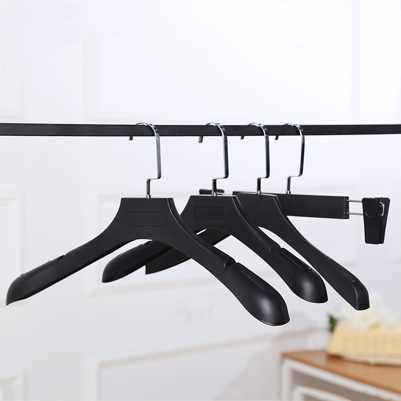 高档服装店精致塑料衣架男女裤夹套装加挂防滑无痕可做LOGO
