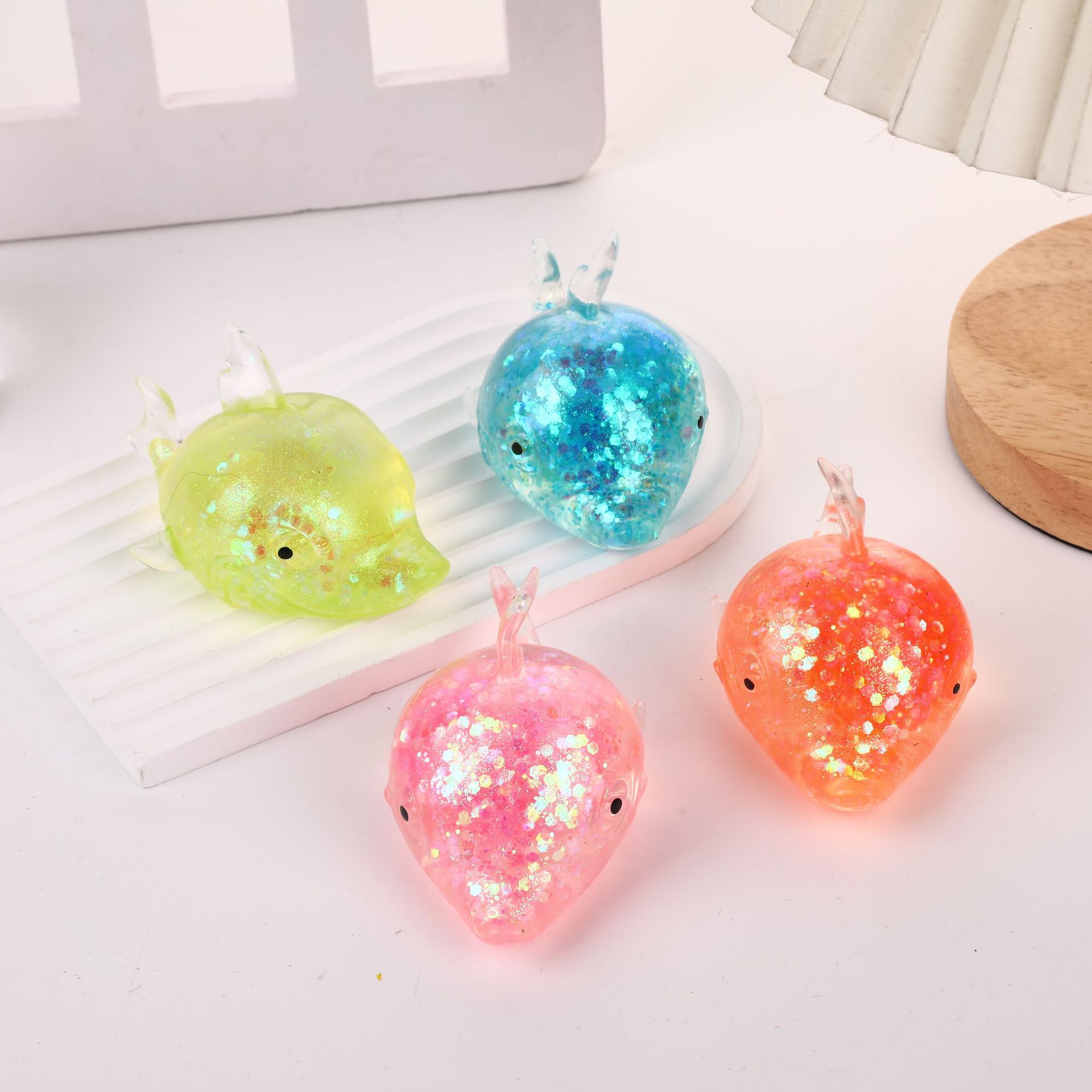 超萌亮闪海洋动物麦芽糖鲨鱼儿童玩具捏捏乐可爱慢回弹解压玩具