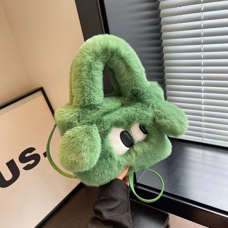 大眼狗2023秋季新款可爱卡通手提小方包单肩斜挎毛绒包