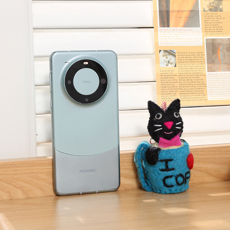 手工羊毛毡挂件咖啡杯动物玩偶挂饰创意包包挂饰可爱挂件厂家批发细节图