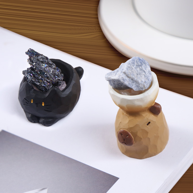 Cartoon animal crystal blind box, multi-style creative design, cat and rabbit figurines, trendy tabletop figurines wholesale Specification image