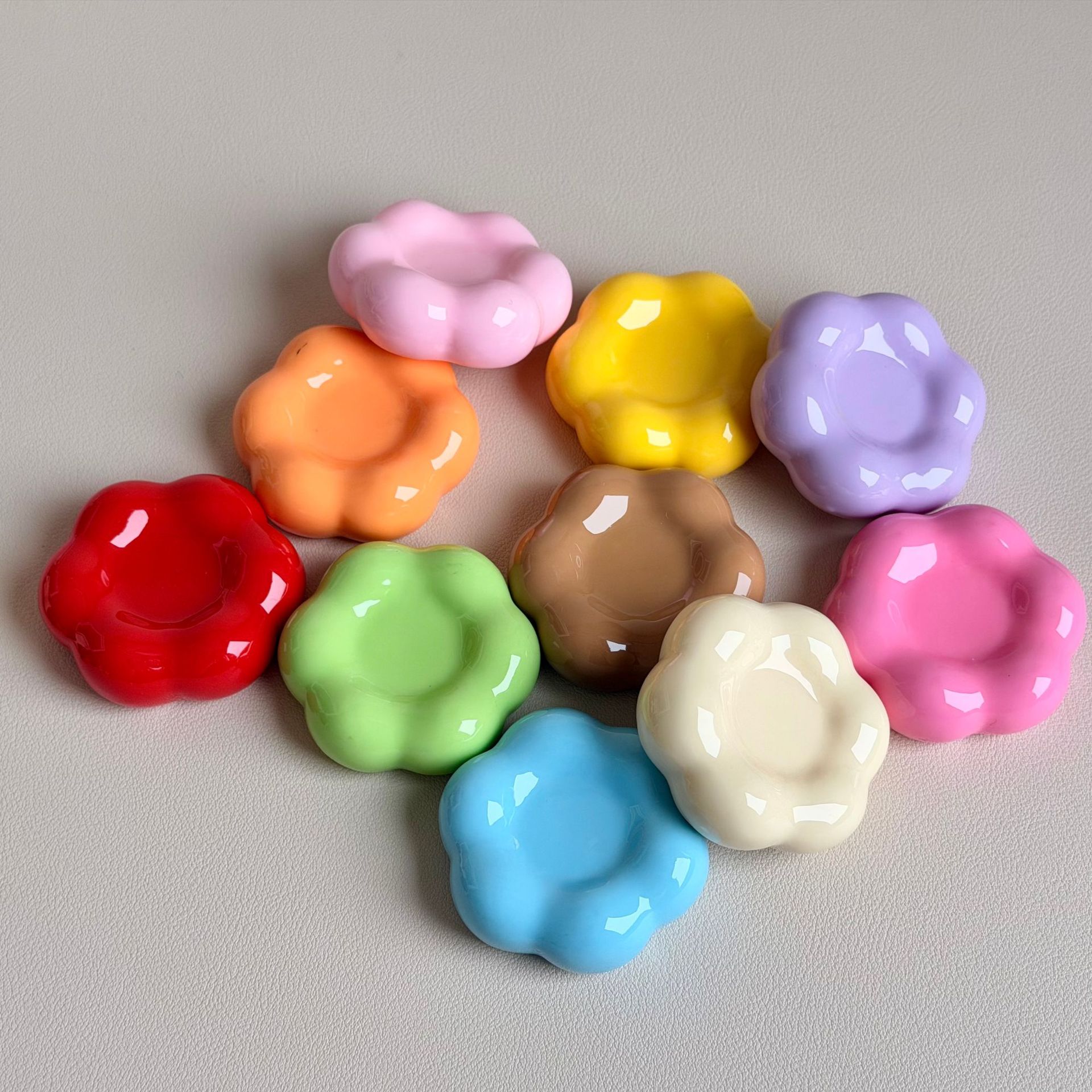 转转乐底座 diy饰品树脂配件车摆件钥匙扣潮玩批发创意萌粒卡通盲