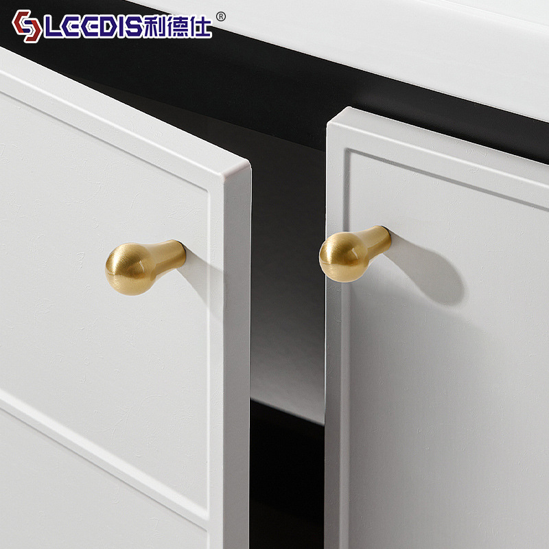 Factory direct sales of Nordic light luxury wardrobe copper single-hole wardrobe door handles, new Chinese-style cabinet drawer brass handles Specification image