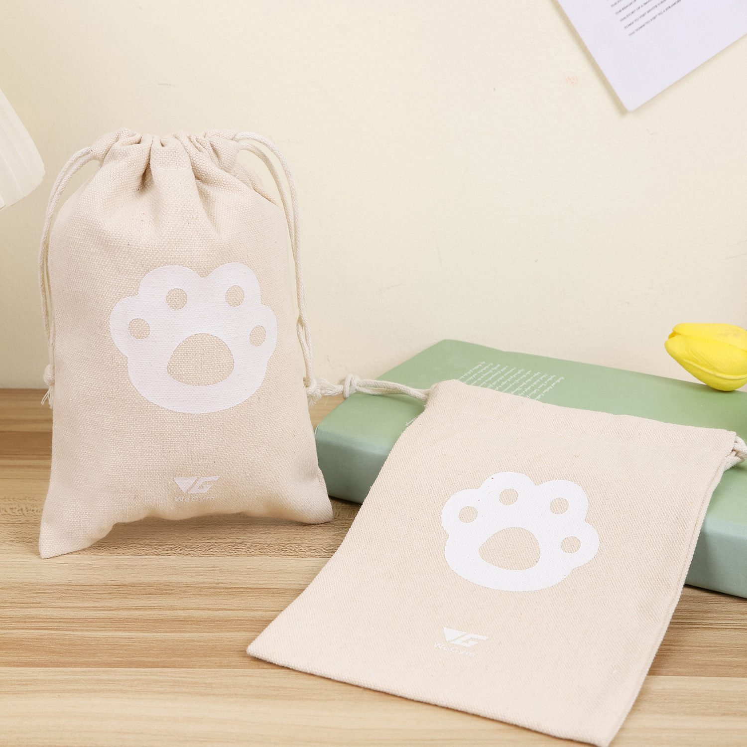 Factory wholesale all-cotton canvas drawstring bags with closed edges, drawstring bags, gift storage, printed logo patterns and text Application Scenario